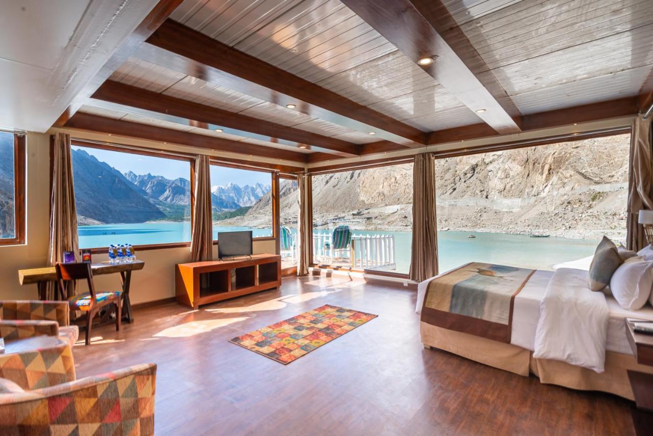 Karimabad  Luxus Hunza Attabad Lake Resort מראה חיצוני תמונה