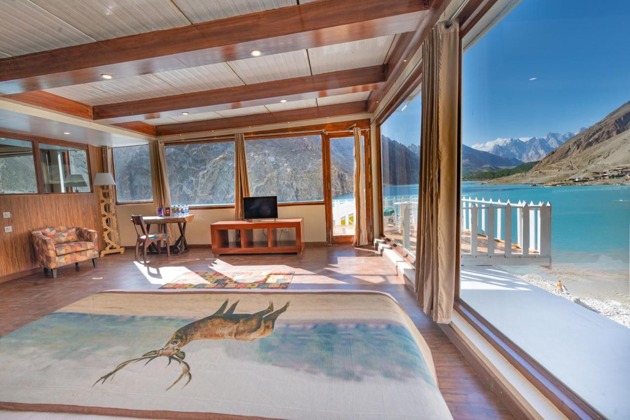 Karimabad  Luxus Hunza Attabad Lake Resort מראה חיצוני תמונה