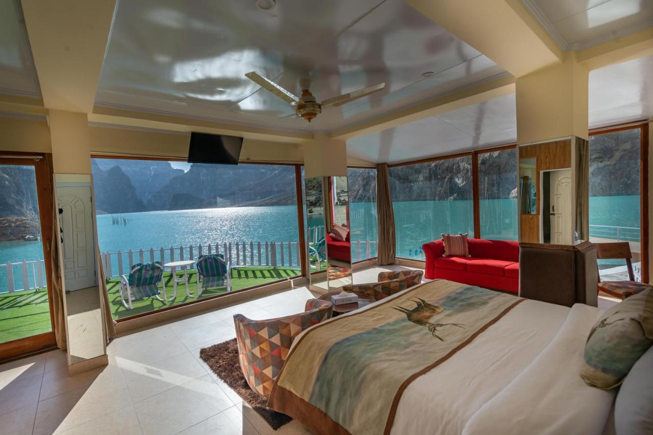 Karimabad  Luxus Hunza Attabad Lake Resort מראה חיצוני תמונה