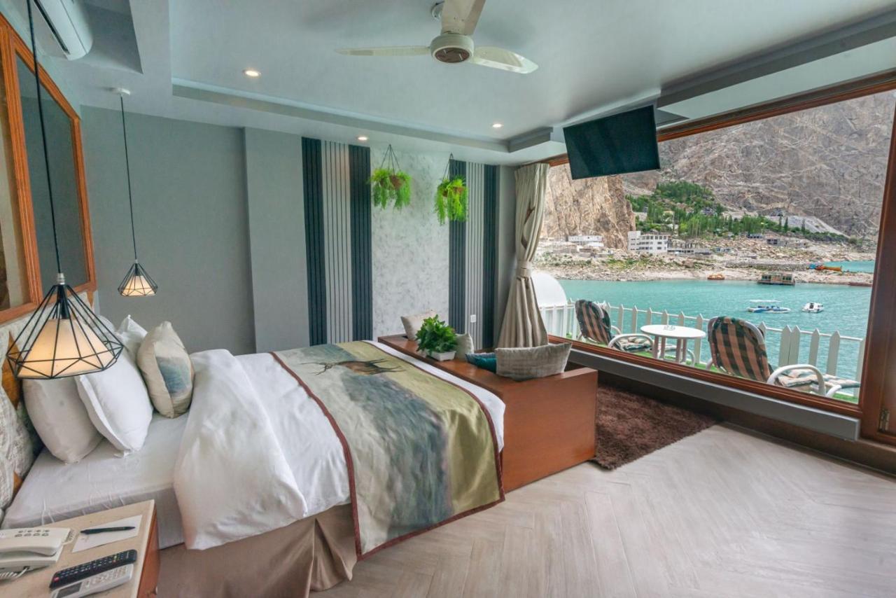 Karimabad  Luxus Hunza Attabad Lake Resort מראה חיצוני תמונה